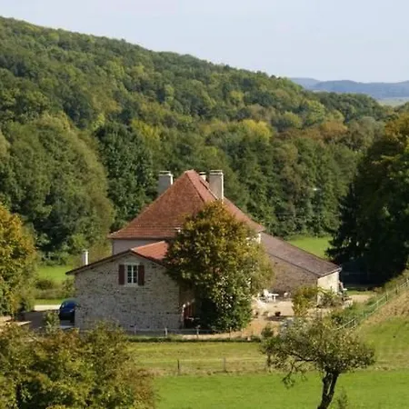 In Le Chatelet-sur-meuse Mit Grill- Garten Und Terrasse By Interhome Holiday home