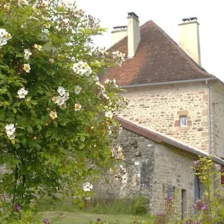 In Le Chatelet-sur-meuse Mit Grill- Garten Und Terrasse By Interhome Holiday home